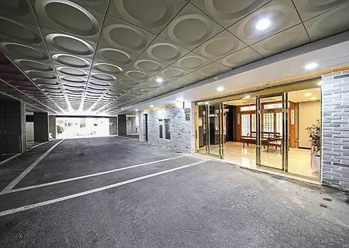 Hotel Lee Sun Deok Busan